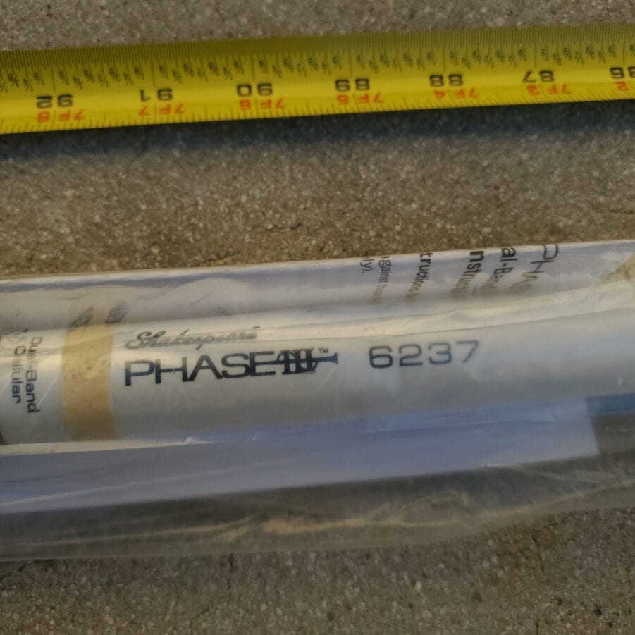 Shakespeare Phase 3 6237 - 8' Marine PCS Cellular Boat Antenna - NEW OLD STOCK - Image 6