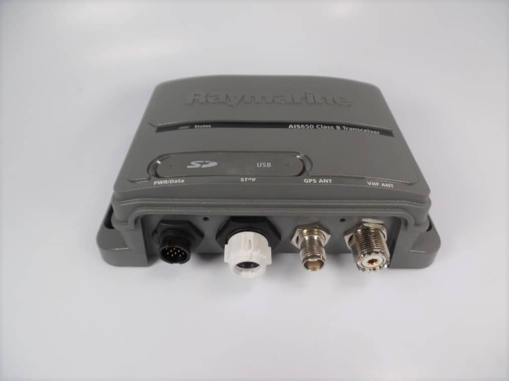 Raymarine AIS650 Class B Transceiver w/GPS Antenna & Power Cable