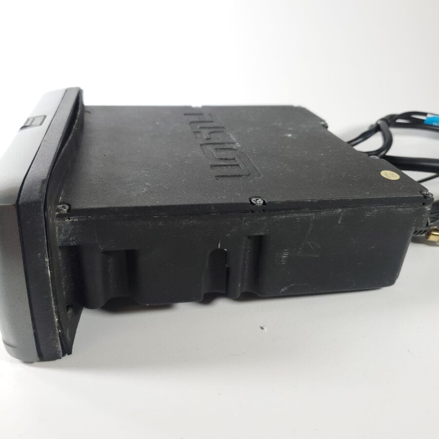 Fusion MS-IP700i True-Marine Entertainment System for iPod -- For Parts / Repair - Image 6