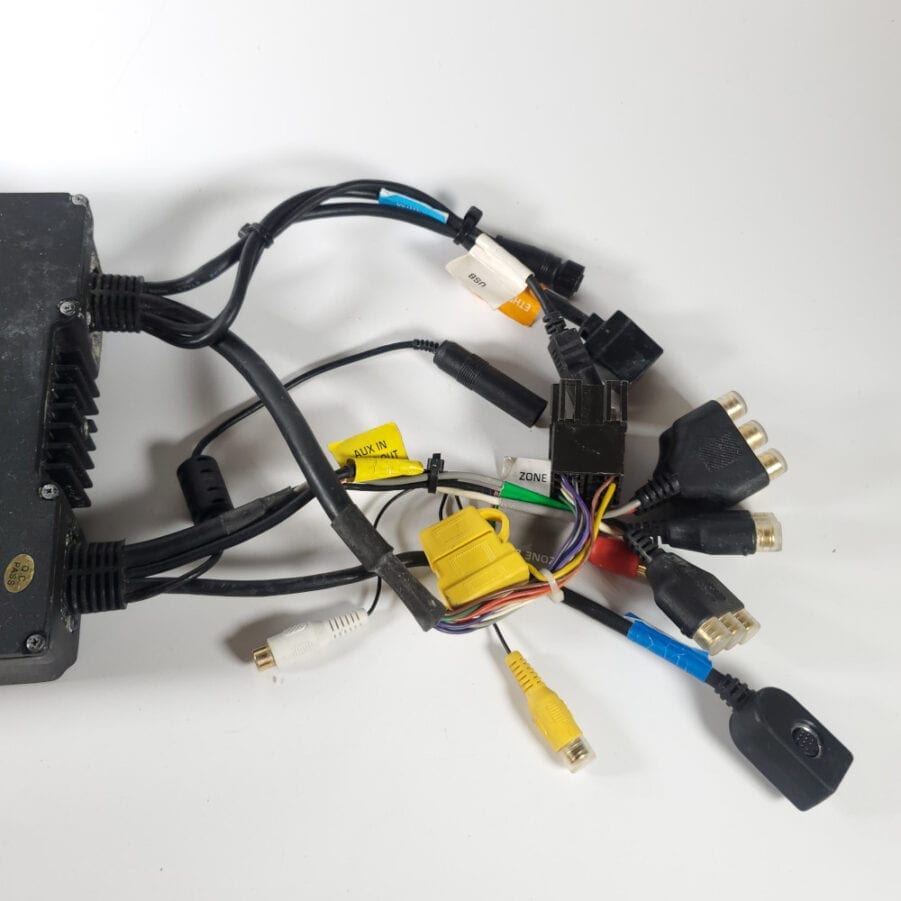 Fusion MS-IP700i True-Marine Entertainment System for iPod -- For Parts / Repair - Image 5