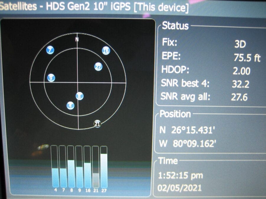 Lowrance HDS10 Gen2 Insight USA, Fishfinder Chartplotter Fully Functional - Image 4