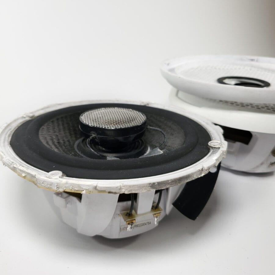 Fusion MS-FR6022 - 6" 200 Watt 2-Way Speakers w/ White Grilles - PAIR - USED - Image 10
