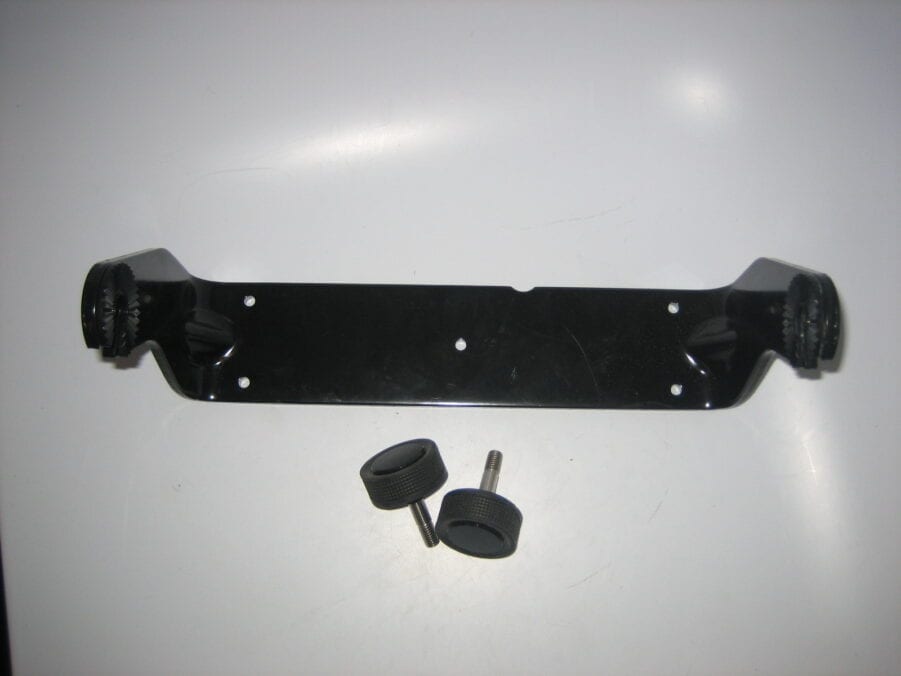 Raymarine Axiom Pro 9 (R70384) Trunnion Mount Mounting Bracket & Knobs *NEW* - Image 5