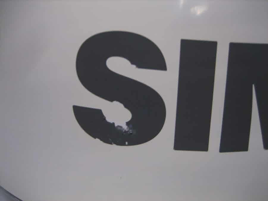 Simrad/Lowrance/B&G/Navico Broadband 4G Radar Dome w Cables & RI10 - Good Cond - Image 7