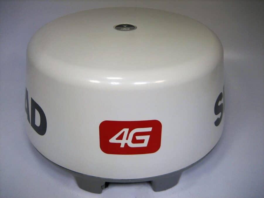 Simrad/Lowrance/B&G/Navico Broadband 4G Radar Dome w Cables & RI10 - Good Cond - Image 5