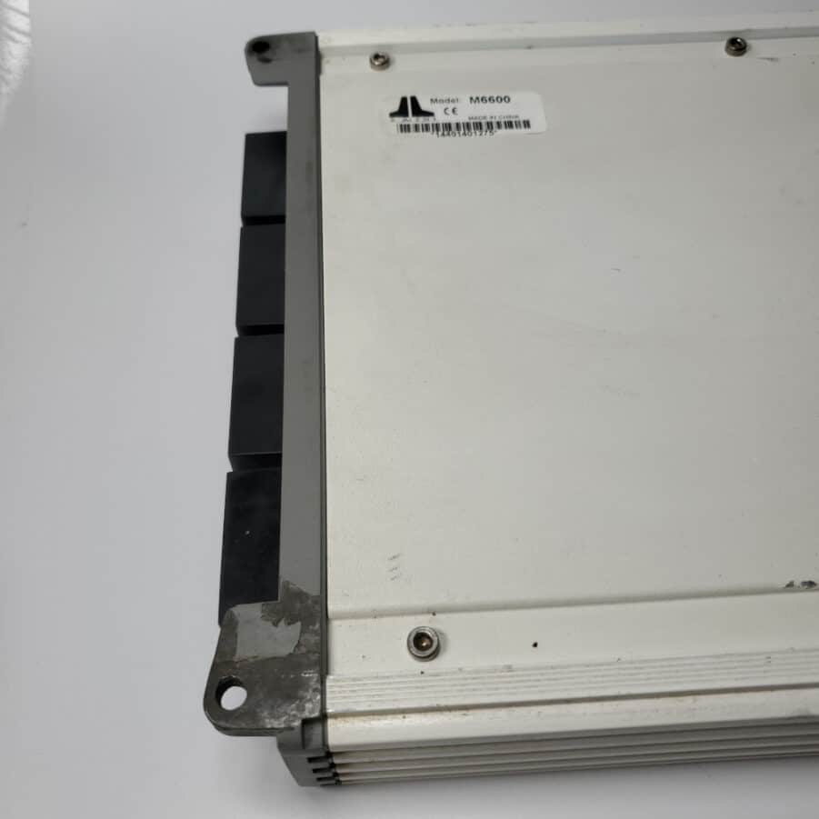 JL Audio M6600 - Marine 6 Channel 600w Boat Speaker Amplifier - FOR PARTS - Image 8