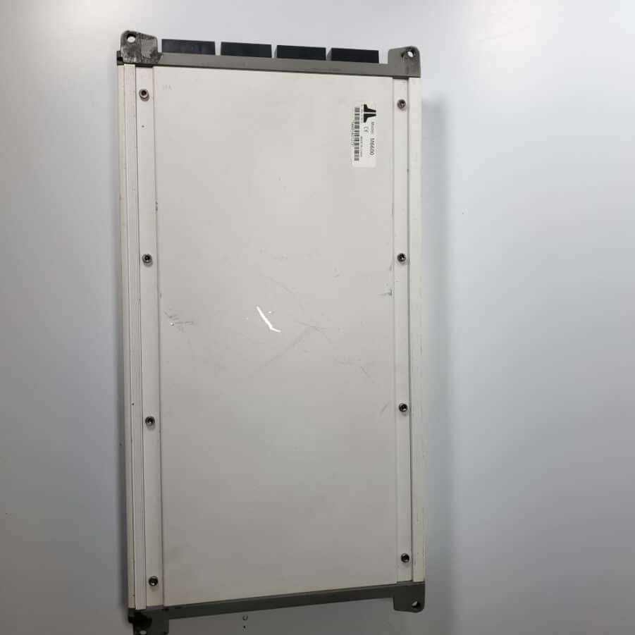 JL Audio M6600 - Marine 6 Channel 600w Boat Speaker Amplifier - FOR PARTS - Image 4