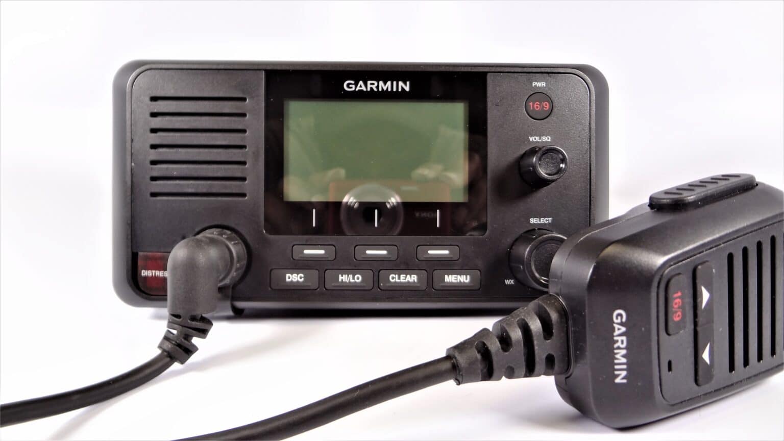 Garmin VHF 215 Submersible VHF Radio Transceiver Unit W/Mic and Sun