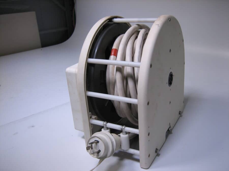 Glendinning CableMaster CRM30-12 PARTS/REPAIR Marine Shorepower Elec Cable Reel - Image 4