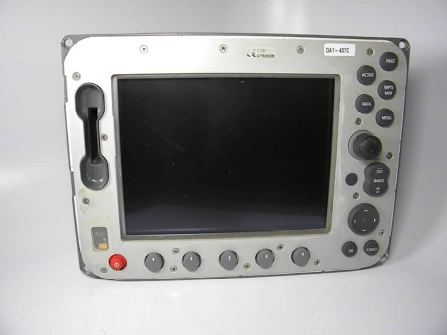 Raymarine E80 Classic Display Core E02011 Good Cond 90 Day