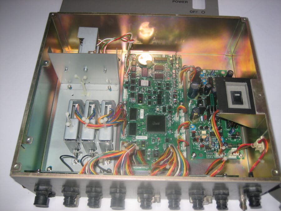 Furuno SC-60 Sat Satellite Compass Processor - LOT OF 2 - SC-601 - PARTS/REPAIR - Image 7