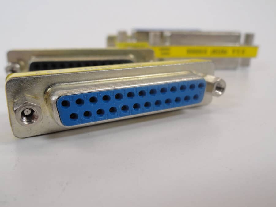 DB25 Serial Port 25 Pin Gender Changer Connectors Female to Female LOT OF 5 - Image 4