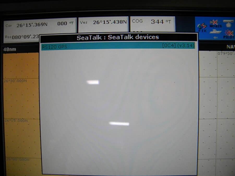 Raymarine Raystar 120 GPS Antenna w/Pole Mount  - E32025- 90 Day Warranty - Image 10