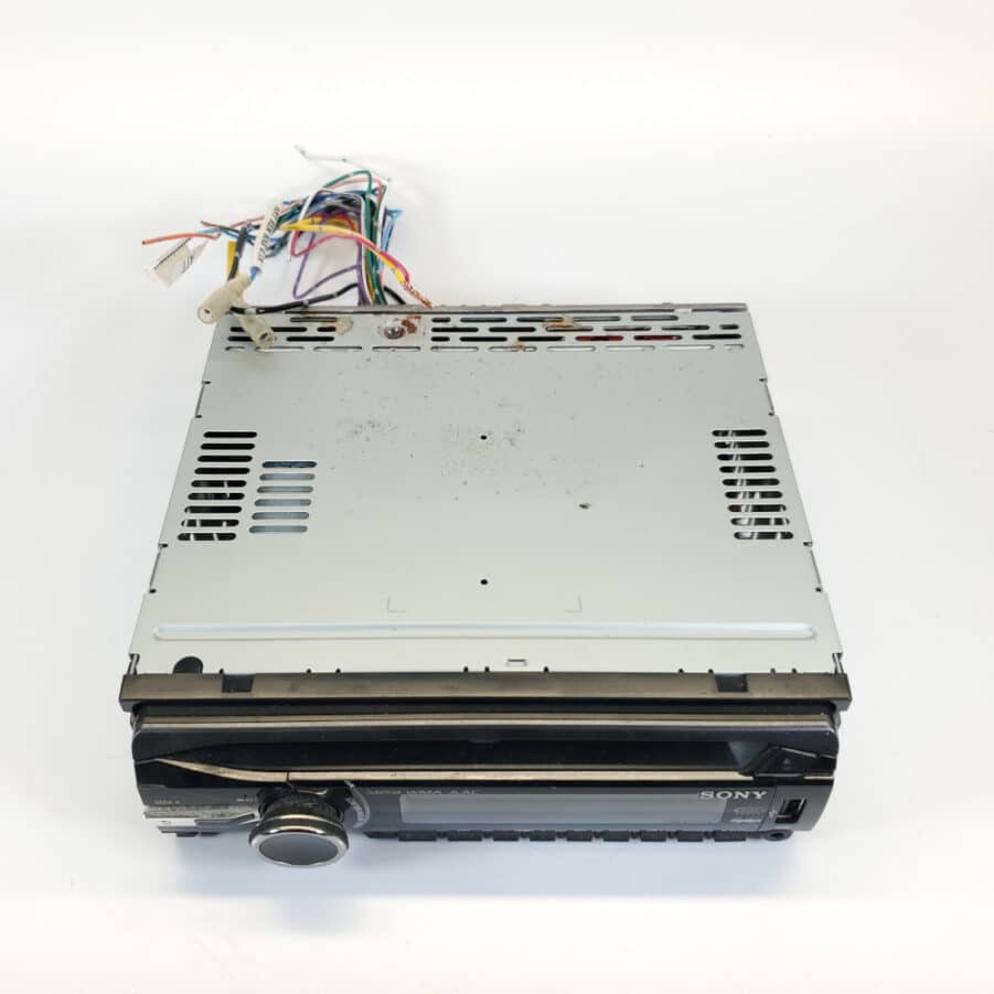 Sony CDX-GT54UIW - CD AM/FM Radio with Front Panel Aux USB Input Sat Radio Ready - Image 3