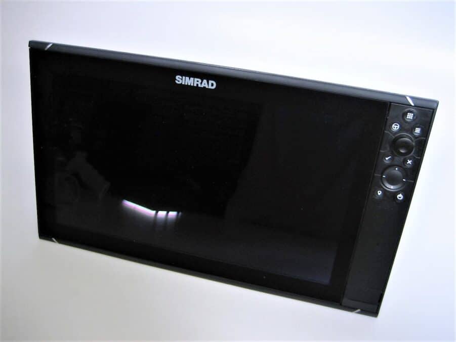Simrad NSS16 Evo3 16" Touchscreen MFD Chartplotter Tested Good w/ Suncover! - Image 7