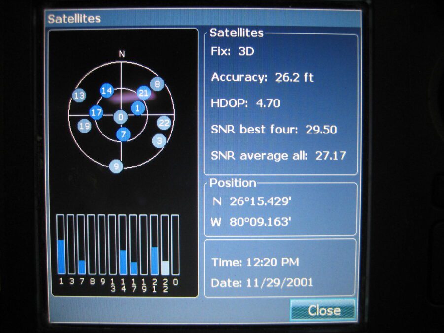 Lowrance Elite-5 ChartPlotter With Internal GPS - Good Condition - Image 5