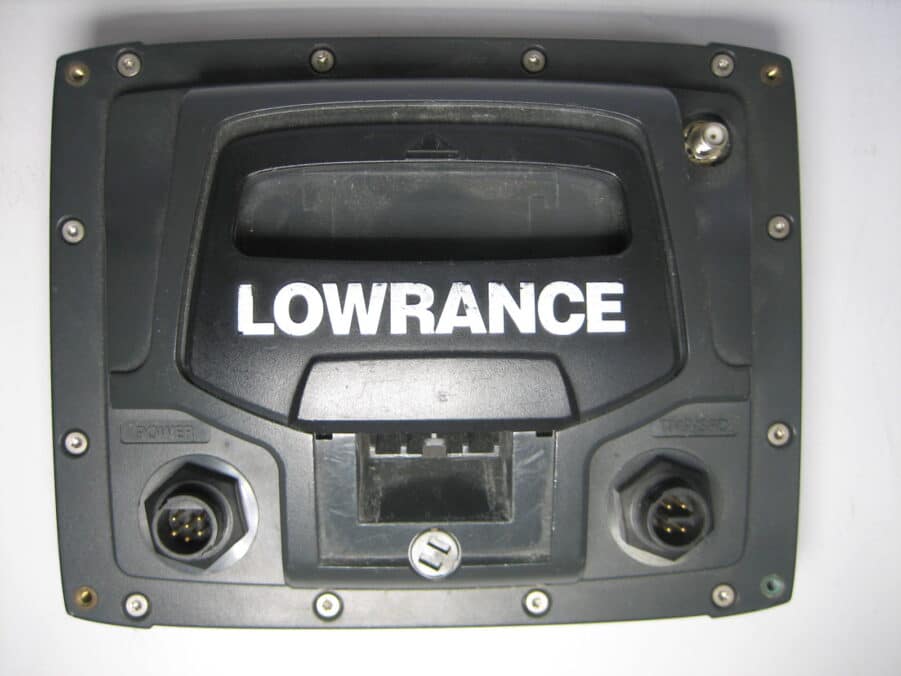 Lowrance Elite-5 ChartPlotter With Internal GPS - Good Condition - Image 8