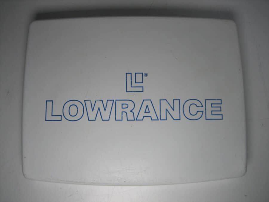Lowrance Elite-5 ChartPlotter With Internal GPS - Good Condition - Image 9