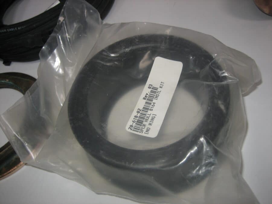 Airmar Garmin 1kw B164-12 12 Degree Low Profile Tilted Element Transducer 6 Pin - Image 10