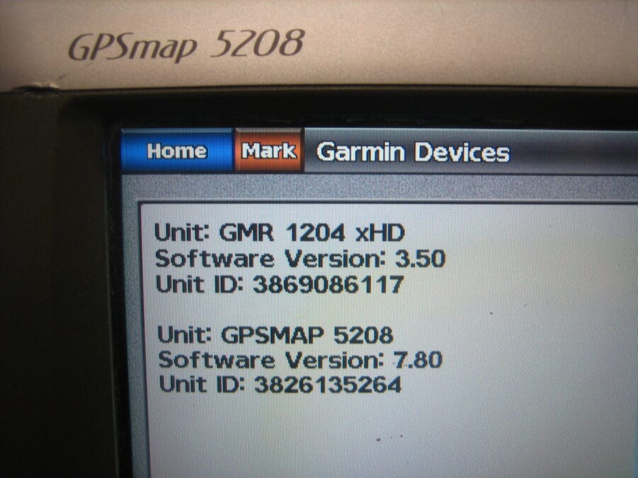 Garmin12KW Radar AddOn / GMR1204 xHD Pedestal W/ 4' XHD Antenna