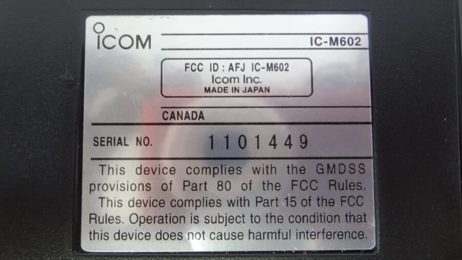 Icom IC-M602 VHF/FM Submersible Fixed Mount Marine Radio Transceiver - Image 12