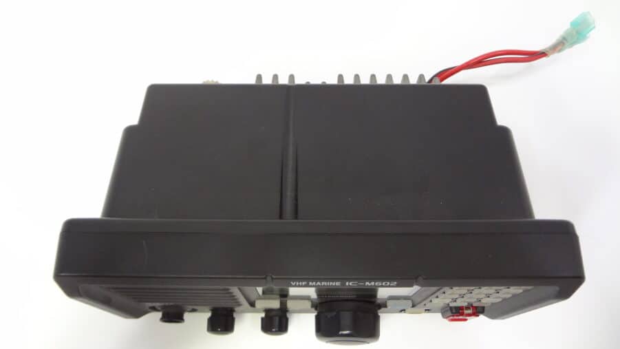 Icom IC-M602 VHF/FM Submersible Fixed Mount Marine Radio Transceiver - Image 4
