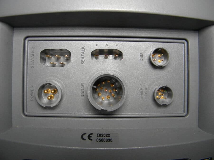 Raymarine C120 Classic Display w/Accessories -E02022- *NEW LCD* 90 Day Warranty! - Image 5