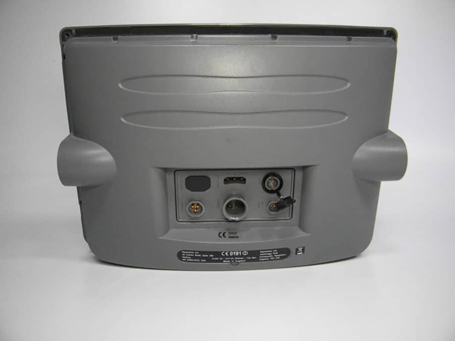 Raymarine C120 Classic Display w/Accessories -E02022- *NEW LCD* 90 Day Warranty! - Image 4