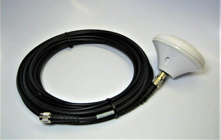 Raymarine R62241 Passive GPS Antenna w/ 30' Extension Cable ~ *CLEAN/TESTED* - Image 5