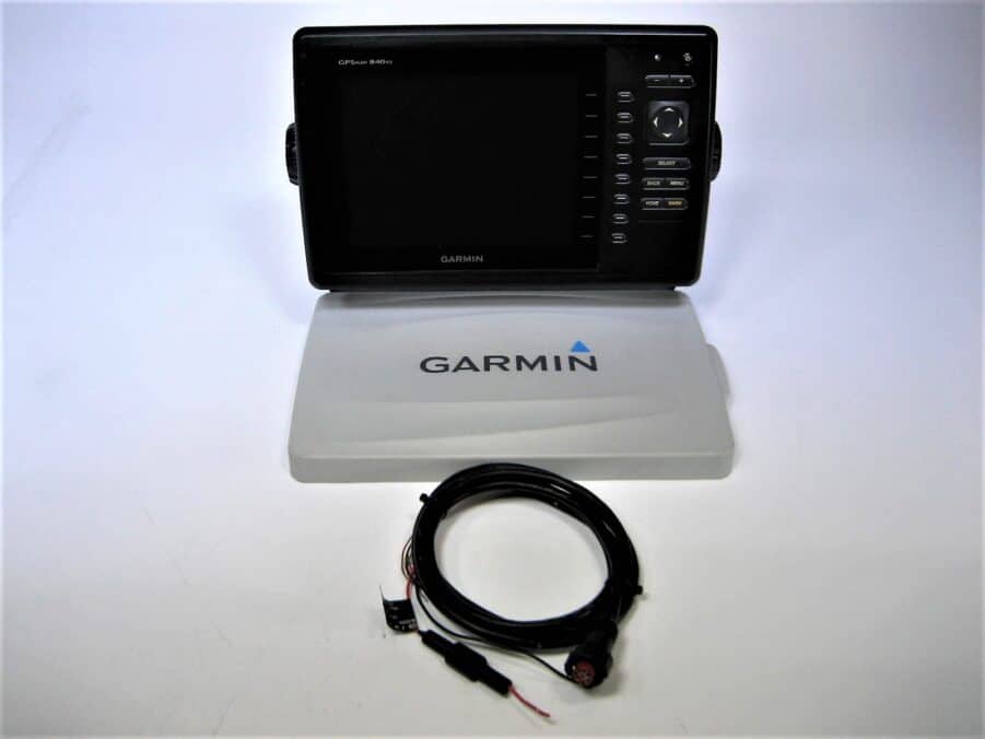 GARMIN GPSMAP 840xs - Chartplotter/Internal Sonar Display - Great Used Condition
