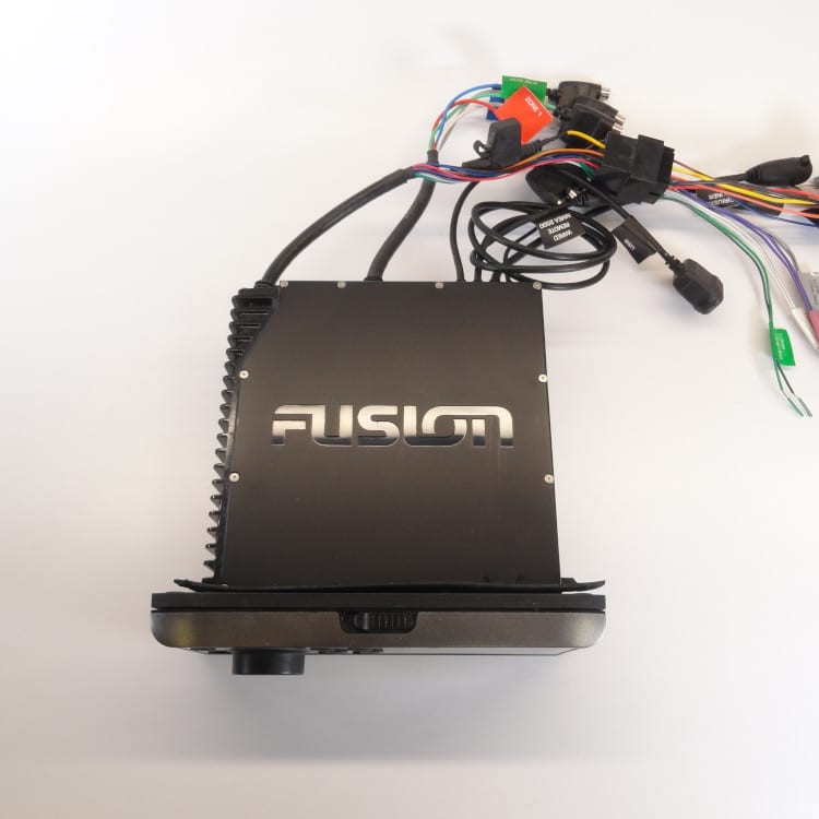 Fusion MSUD650 Marine Entertainment System AM/FM Sirius Bluetooth