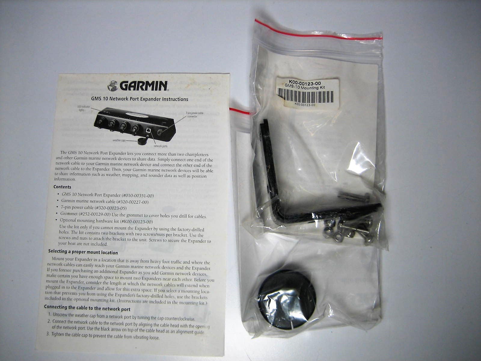 GARMIN GMS 10 分配器 付属品あり Garmin GMS10 Network Expander Tested w/ Cables ** NEW OLD