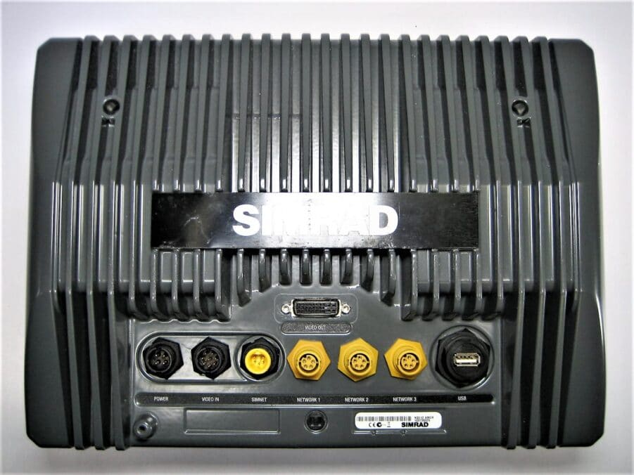 Simrad NSE12 AMER MFD GREAT CONDITION W/ Suncover Tested Good - Image 8
