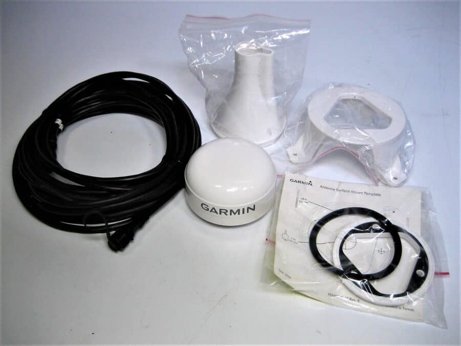 Garmin GPS 24XD NMEA2K GPS Antenna & 3 Mounts W/10M NMEA2k Drop Cable