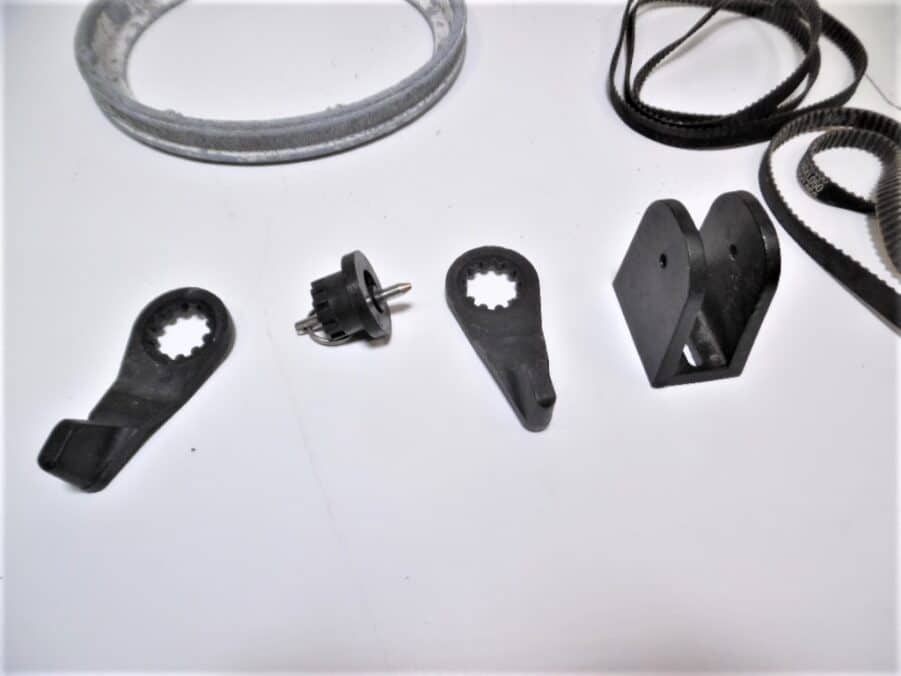 Navico - Wheelpilot - WP4000 Autopilot - Parts Lot - FOR PARTS OR REPAIR - Image 9