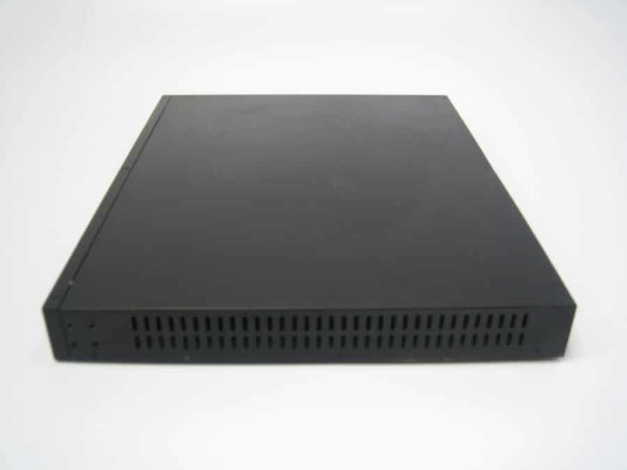 ZyXEL GS1910-24HP 24-Port Gigabit Smart Managed PoE+ Switch (Good Condition) - Image 9