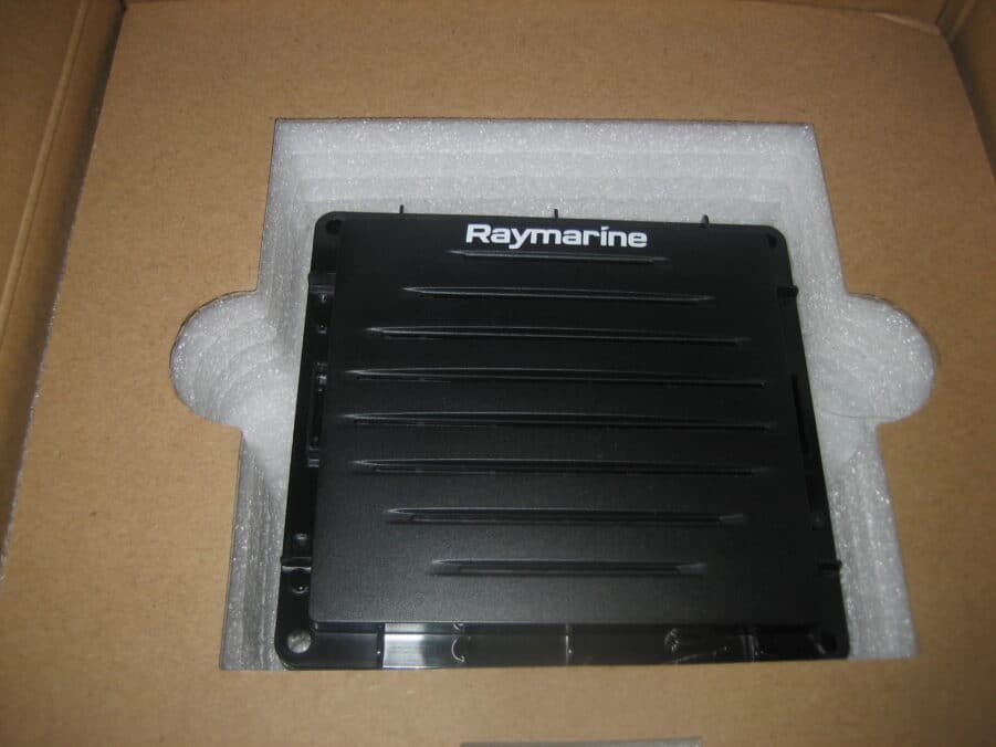 Raymarine A80542 RAY90 RAY91 Passive Speaker for VHF Radio - NEW - Image 6