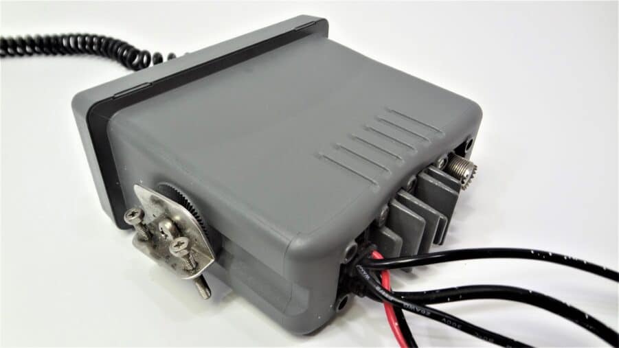 Raymarine RAY55 Submersible Marine VHF Radio Transceiver Unit w/ Microphone! - Image 6