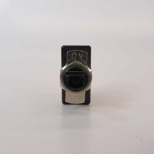 Airpax T11211.5A0131A 32VDC 50/60HZ Circuit Breaker Toggle Switch