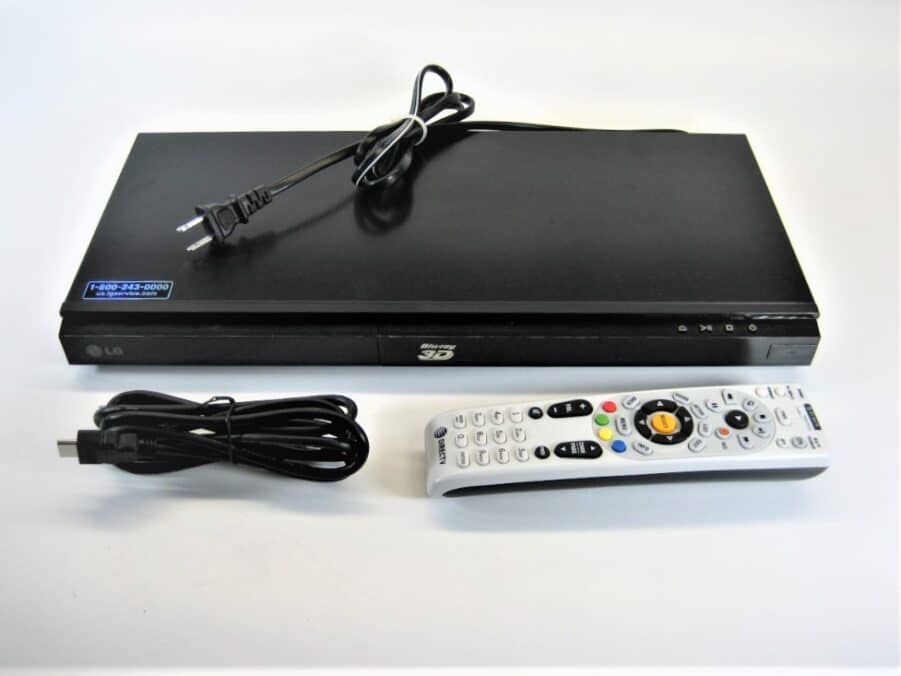 LG Blu-Ray 3D Player BP620- Blu-Ray - DVD - With Remote - Used - Free Shipping