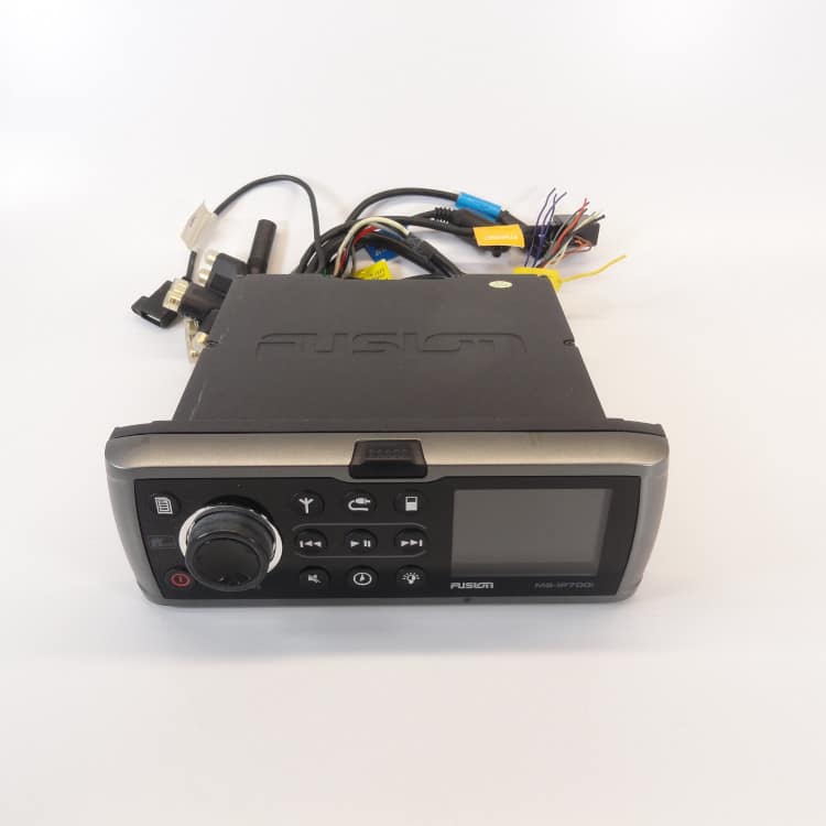 Fusion MSIP700i Marine Entertainment Stereo AM/FM XM Boat Radio