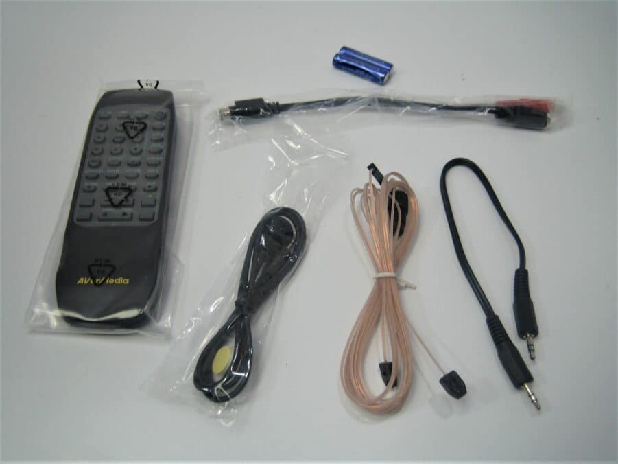 AVerTV Studio Deluxe Edition Desktop Tv Personal Video Recorder w Remote* NEW - Image 11