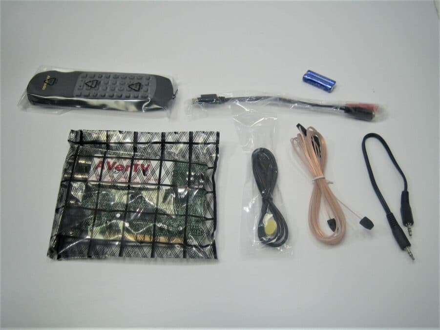 AVerTV Studio Deluxe Edition Desktop Tv Personal Video Recorder w Remote* NEW - Image 7