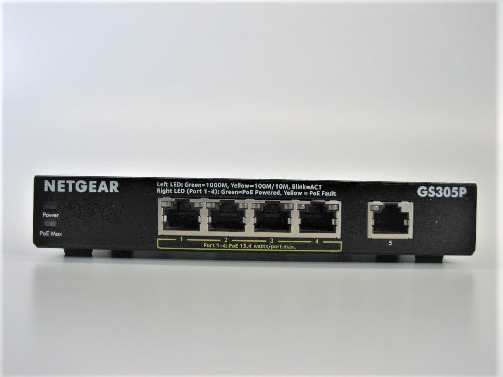 Netgear GS305P — 5 Port Gigabit Unmanaged Switch with 4Port