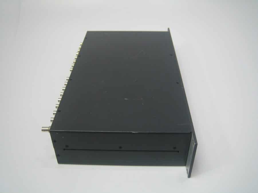 Extron MAV Plus Series 1616 AV Matrix Switcher for Composite Video and Stereo Audio - Image 9