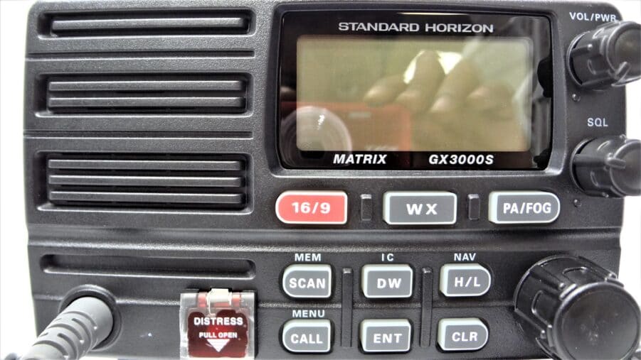 Standard Horizon GX3000S Matrix VHF Radio w/ Mic Fully Tested Great