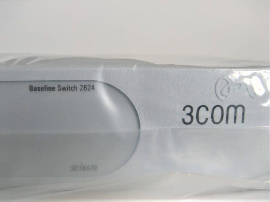 3COM Baseline Switch 2824 - 3C16479 - 24-Port 10/100/1000 - New Open Box - Image 3