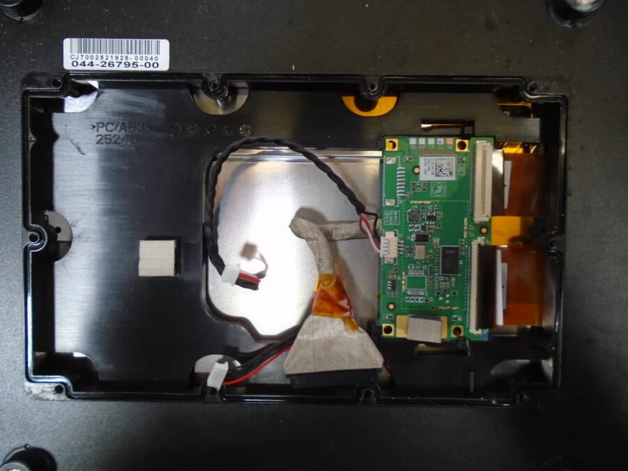 Simrad B&G Lowrance Glass Bridge Tidewater SIM D12/D9 (For Parts Or Repair) - Image 11