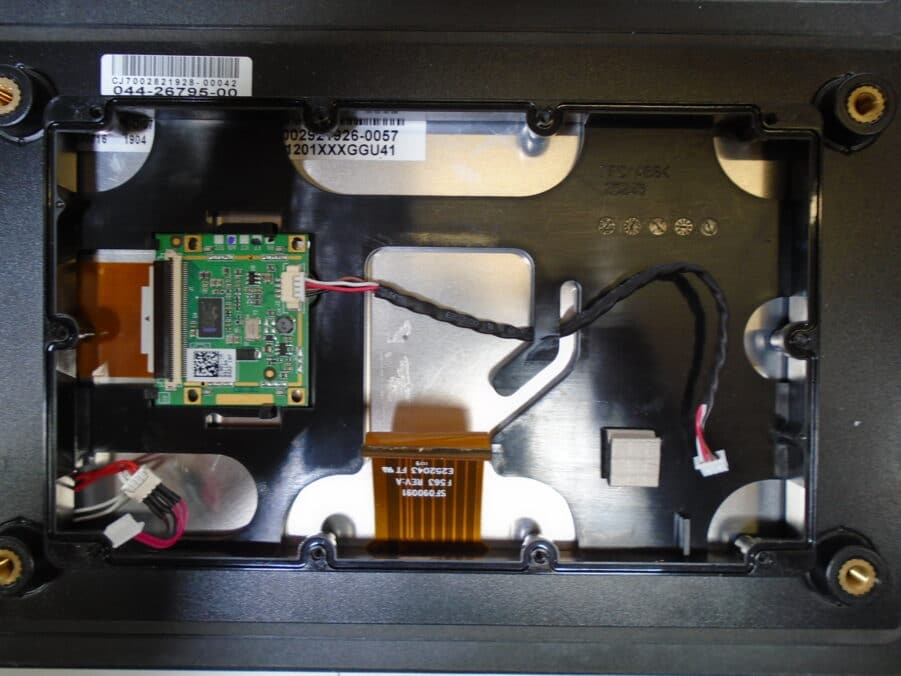 Simrad B&G Lowrance Glass Bridge Tidewater SIM D12/D9 (For Parts Or Repair) - Image 9