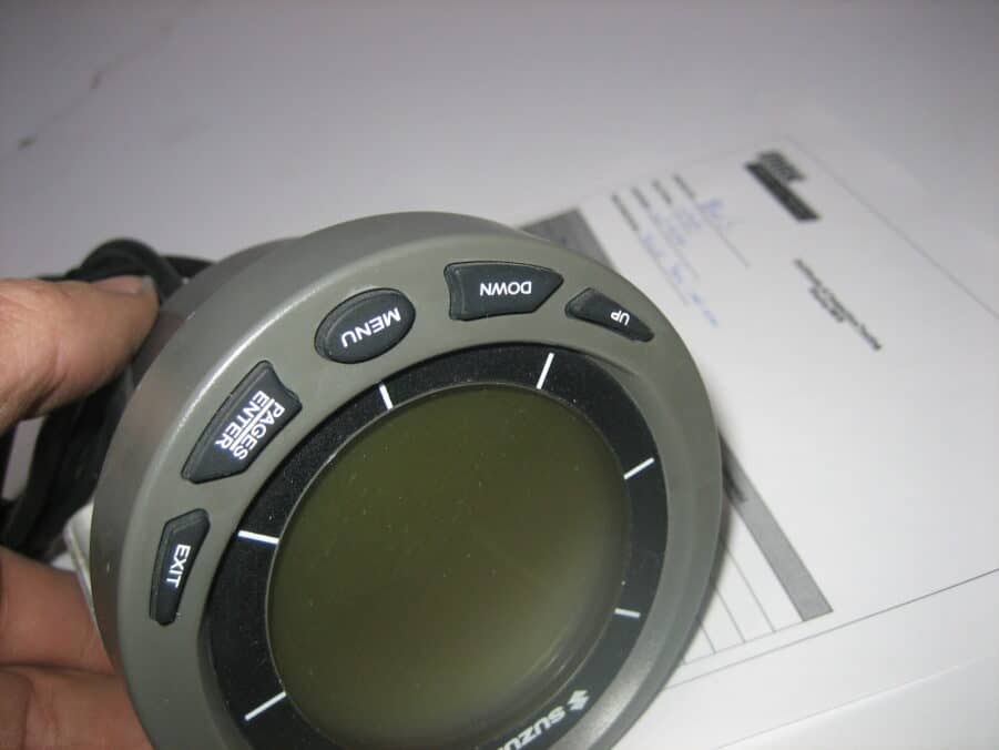 VENDESI STRUMENTO DIGITALE MULTIFUNZIONE SUZUKI - Foto 6